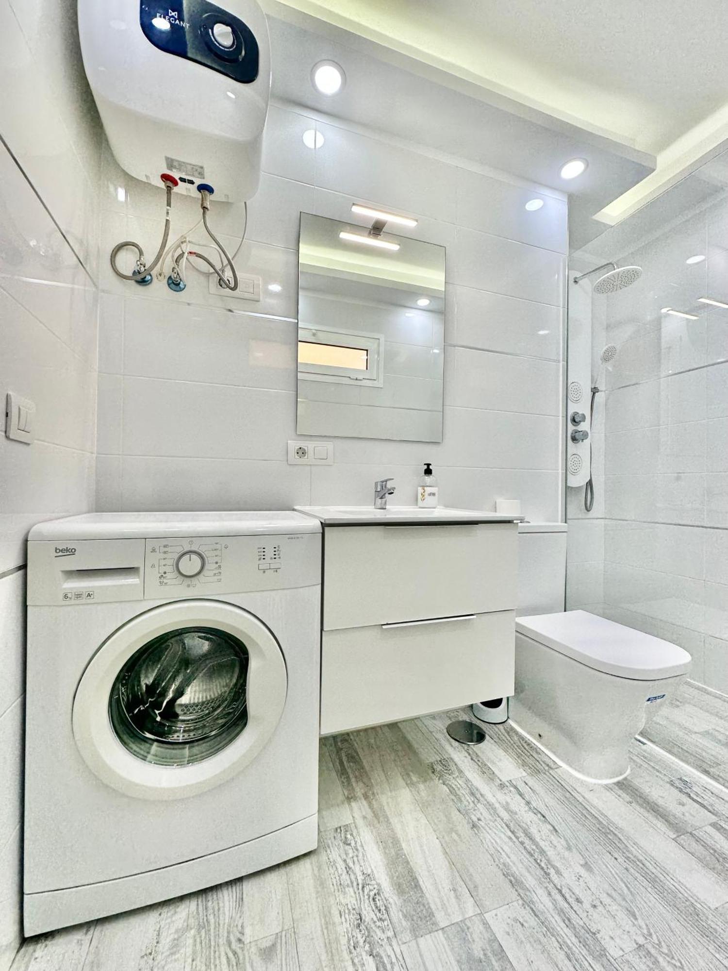 Torres De Yomely - M9g Apartment *